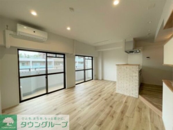 Belleviage Nakayamaの物件内観写真